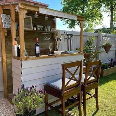 Diy Garden Bar, Hot Tub Shelters, Outside Bars, Pallet Bar, Home Pub, Indoor Bar, Corner Garden, Large Garden, Diy Bar