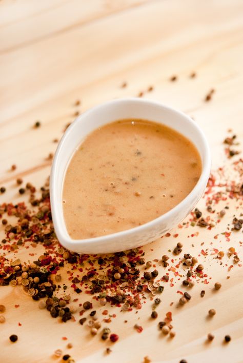 Sauce Au Poivre, Pepper Sauce Recipe, Salsa Sauce, Marinade Sauce, Steak Sauce, Savory Sauce, Pepper Sauce, Meat Sauce, Cheap Meals