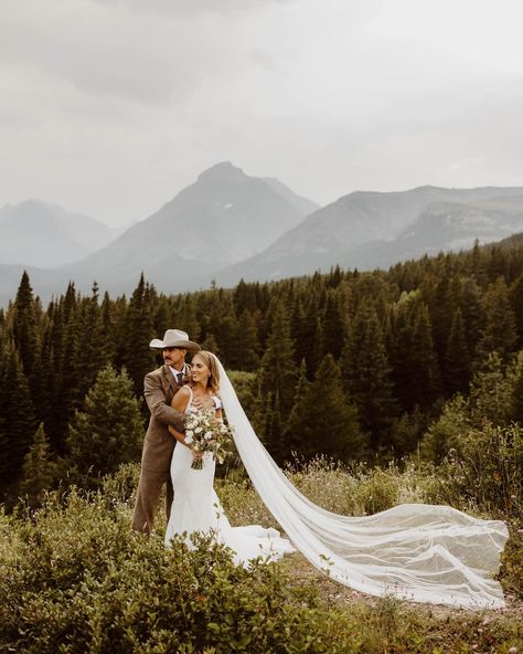 DREAMING in Two Medicine 📍 🏔️🤠✨💐 Haleigh + Colton shared their love story on the way to their stunning Elopement on the shores of Two Medicine lake, and it is one I’ll NEVER forget🤩 Celebrating these lovebirds FOREVER! Jackson Hole Elopement, Wyoming Elopement, Montana Bride, Wyoming Wedding, Montana Elopement, Wyoming Weddings, Wedding Glam, Womp Womp, Mountain Weddings