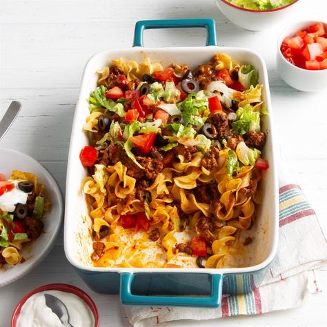 Taco Noodle Casserole Taco Noodle Casserole, Taco Salad Casserole, Noodle Bake, Creamed Beef, Noodle Casserole Recipes, Taco Pasta, Cauliflower Casserole, Taco Casserole, Louisiana Recipes