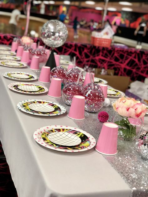 Disco Party Kids Party Table, Disco Theme, Disco Party, Party Table, Birthday Celebration, Table Setting, Kids Party, Table Settings, Table Decorations