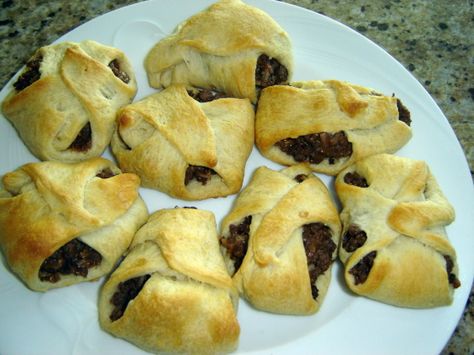 Beef Roll-Ups Recipe - Food.com Ground Beef Dinners, Beef Roll Ups, Beef Dinners, Dinners Recipes, Beef Roll, Dinner With Ground Beef, The Onion, Onion Soup Mix, Snacks Für Party