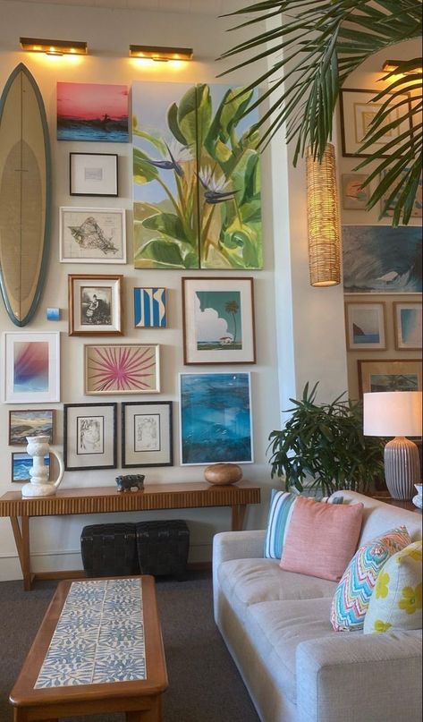 Hawaii Aesthetic House Interior, Caribbean Inspired Decor, Coastal Jungle Decor, Caribbean Coastal Decor, Hawaiian Living Room Decor, Funky Coastal Decor, Hawaii Bathroom Decor, Beach Eclectic Decor, Hawaii Gallery Wall