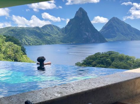 Jade Mountain Resort in Saint Lucia: UB relaxing and taking in the views from infinity pool within Sanctuary JE2. Jade Mountain Resort St Lucia, St Lucia Travel, Jade Mountain Resort, St Lucia Resorts, Jade Mountain, Solo Vacation, Caribbean Hotels, Caribbean Resort, Sunset Light