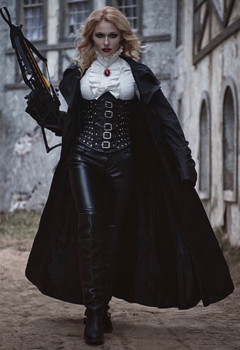 Vampire Hunter Costume Female, Dracula Inspired Outfits, Vampire Hunter Aesthetic Outfit, Vampire Hunter Outfit, Vampire Hunter Costume, Dracula Outfit, Medival Outfits Women, Hunter Costume, Knight Outfit