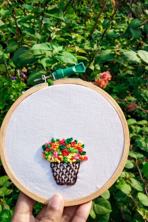 Flower baskets are always a treat to our eyes and gift to our heart.This is a cute easy flower basket embroidery for beginners. Embroidered Basket Of Flowers, Basket Embroidery Design, Flower Basket Embroidery, Basket Embroidery, Embroidery Design Flower, Flower Baskets, Easy Flower, Design Flower, Flower Embroidery Designs