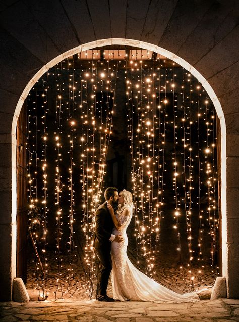 Fredrik Backman, Night Wedding Photos, Bedroom Neon, Night Time Wedding, High Aesthetic, Future Wedding Plans, Decorations Wedding, Custom Neon, Wedding Wishes