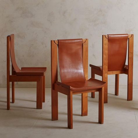 S O U T H L O O P L O F T on Instagram: "Timeless Design... Shop these 1970s European elm wood + patinated leather dining chairs on our website... We have a set of 5 Available + Ready to Ship. Swipe for details of the impressive craftsmanship on these elegant chairs." Sculptural Dining Chair, Organic Brutalism, Bauhaus Chairs, Bauhaus Chair, Chair Design Wooden, Sculptural Furniture, Mcm Furniture, Elegant Chair, Leather Dining Chairs