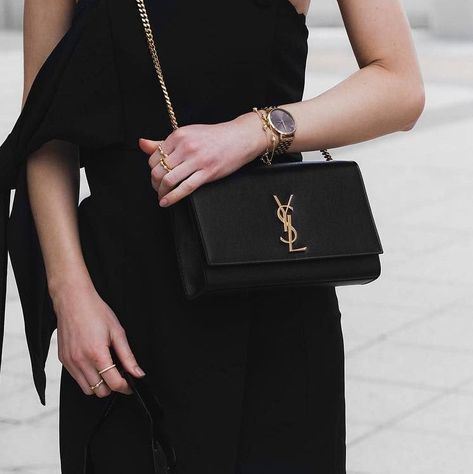 How To Spot Real Vs Fake YSL Kate Bag – LegitGrails Saint Laurent College Bag, Ysl Kate Bag, Ysl Sunset Bag, Faux Bag, Ysl Kate, Ysl Belt, Kate Bags, Authentic Models, College Bags