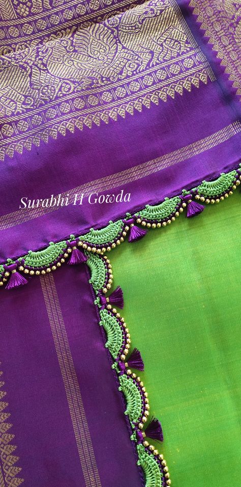 Tassel Saree Designs, Saari Kuchu New Design, Kuchu Designs Saree Latest, Kuchulu For Pattu Sarees, Simple Saree Kuchu Designs, Krosha Kuchu Designs Saree, Bridal Saree Kuchu Designs Latest, Saree Kuchu Designs Latest, Pallu Designs