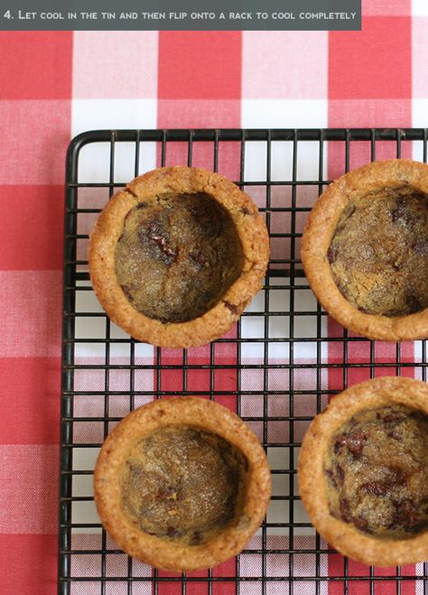 Cookie Bowls For Ice Cream Muffin Tins, Cookie Ice Cream Bowls, Banana Split Party, Homemade Cookie Dough, Cookie Bowls, Cookie Ice Cream, Nestle Toll House, Fruit Sauce, Homemade Cookie