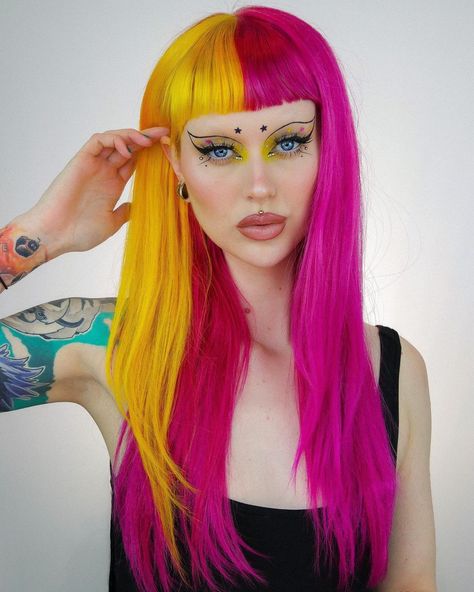 Star Eyebrows, Evelina Forsell, Pink And Yellow Hair, Star Liner, Cute Hair Colors, Alt Outfits, Hair Skin Nails, Yellow Hair, Pink And Yellow