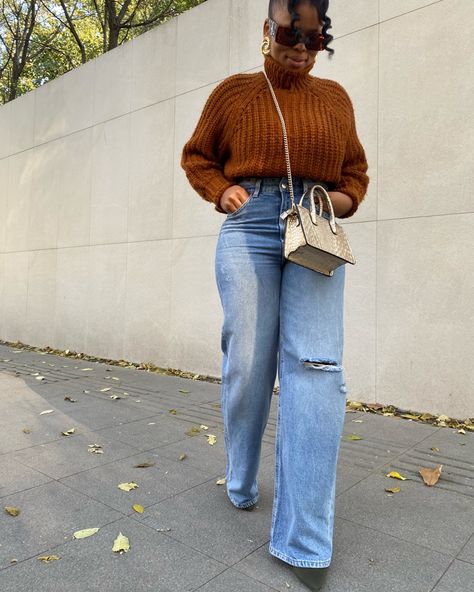 Wide Leg Jeans With Sweater Outfit, Plus Size Jeans And Boots Outfit, Midsize Wide Leg Jeans, Plus Size Wide Leg Jeans Outfit Fall, Wide Leg Mom Jeans Outfit, Fall Fashion 2023 Women In 30s, Wide Leg Jean Outfits Fall, Plus Size Straight Leg Jeans Outfits, Wide Leg Jeans Outfit Winter Casual