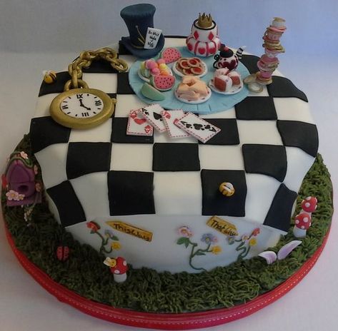 Mad Hatter Cake, Two Layer Cakes, Wonderland Cake, Tea Party Cake, Alice In Wonderland Tea Party Birthday, Alice In Wonderland Cakes, Onederland Birthday Party, Alice In Wonderland Birthday, Mad Hatters