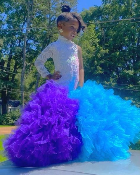 Kiddie Prom, Kiddie Prom Ideas, Kids Sneaker Ball Party Outfit, Sneakerball Party Outfits, Kids Prom Dresses, Pagent Dresses, Kids Fashion Show, Cute Newborn Baby Girl, Fashion Baby Girl Outfits