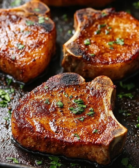 Smoked Pork Chops are a delightful way to enjoy this Brine For Smoked Pork Chops, Sauce For Smoked Pork Chops, Pellet Smoker Pork Chops, Smoked Pork Chops In Oven, Smoked Bone In Pork Chops, How To Cook Smoked Pork Chops, Smoked Pork Chop Recipes, Smoker Meals, Oven Pork Chops