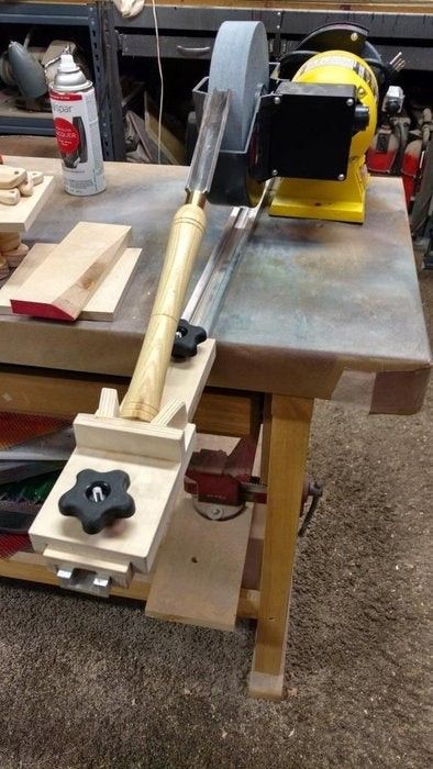 Homemade Lathe, Woodworking Jigsaw, Used Woodworking Tools, Woodworking Kits, Woodturning Tools, Woodwork Projects, Lathe Projects, Wood Projects That Sell, Woodworking Workbench