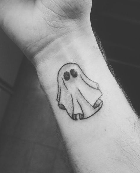 Ghost Tattoo Placement, Small Ghost Tattoo, Human Tattoo, Tattoo Ghost, Tattoo Secret, Miscellaneous Tattoos, Ghost Tattoos, Tatuagem Masculina Pequena, Ghost Tattoo