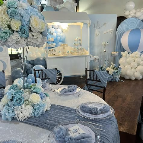 Up, up, and away! 🎈 A big round of applause to @nicole_creations_houston for curating this enchanting hot air-balloon-themed baby shower. Each detail exudes charm and comfort in every way. 🤍💙 Thank you for sharing your creation! ✨ Use #cvlinens or tag us in your event posts for a chance to be featured! #balloondecor #dustyblue #babyshower #babyshowerideas #eventplanner #partyplanner #eventdecor #babyboyshower #babyshowerdecor #eventinspiration #babyboy #hotairballoontheme #dessertcart #bac... Winter Wonderland Baby Shower Boy, We Can Barely Wait, Air Balloon Baby Shower Theme, Maternity Aesthetic, Cloud Baby Shower Theme, Wedding Decorations Fall, Winter Baby Shower Themes, Table Skirts