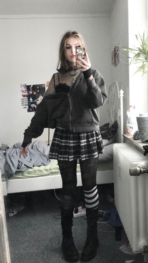 Doc Marten With Shorts, Fish Net Tights Outfit Skirt, Alt Tights Outfit, Layered Tights And Fishnets, Fishnet And Skirt Outfit, Girlypop Outfits, Skirt Outfits Goth, Alternative Outfits Women, How To Style Plaid Skirt Outfit