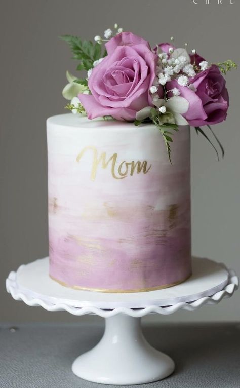 Elegant Birthday Cakes, Mothers Day Cake, Cake Business, Fashion Cakes, 20th Birthday, Cake Decorating Tips, Let Them Eat Cake, Eat Cake, Decorating Tips