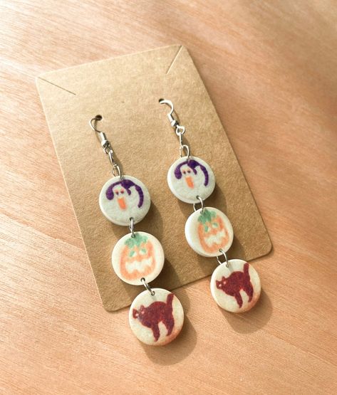 Halloween Cookie Trio Earrings / Acrylic Earrings / Fall Jewelry / Retro Holiday / Ghost / Pumpkin / Cat - Etsy Halloween Cookie Earrings, Cute Halloween Earrings, Weird Earrings Aesthetic, Silly Earrings, Halloween Magnets, Weird Earrings, Crazy Earrings, Spooky Earrings, Clear Packaging