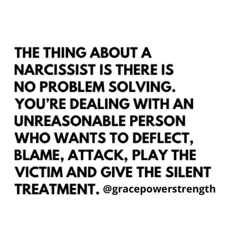 Narcisstic Quotes, Cold Person, Narcissistic Husband, Narcissism Quotes, Narcissism Relationships, Narcissistic People, Instagram Bio Quotes, Toxic Family, Narcissistic Personality