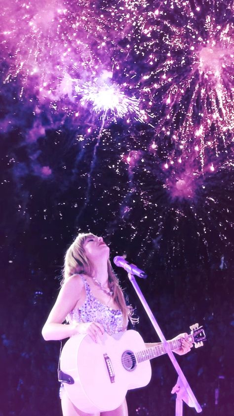 Taylor Swift Enchanted, Album Cover Wallpaper Collage, Taylor Swift Birthday, Taylor Swift Speak Now, Estilo Taylor Swift, Swift Photo, Speak Now, Taylor Swift Concert, Taylor Swift Album