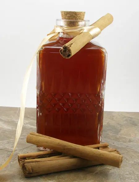 Homemade Cinnamon Schnapps Recipe | Good Cocktails Making Mead, Fruit Liqueur, Good Cocktails, Cinnamon Schnapps, Liqueur Recipes, Cordial Recipe, Diy Cinnamon, Homemade Alcohol, Homemade Liquor