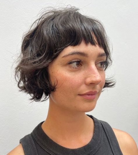 Shaggy Bob Hairstyles, Shaggy Bob Haircut, Short Bobs With Bangs, Short Wavy Bob, Shaggy Short Hair, Short Shag Hairstyles, Shaggy Haircuts, Haircuts With Bangs, Hair Envy