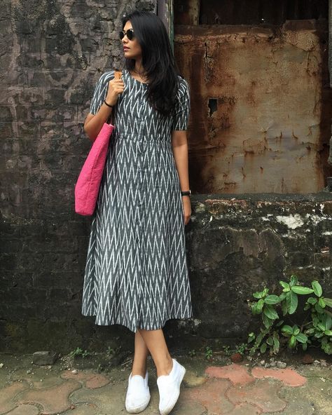 593 Likes, 9 Comments - What Wear How (@hemalved) on Instagram: “#wwhdaily” Kalamkari Dresses, Ikkat Dresses, Casual Frocks, Frock Fashion, Ikat Dress, Salwar Designs, Frock For Women, Long Kurti Designs, Kurta Neck Design