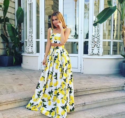 Dolce Vita Outfit, Lemonade Dress, New Look Clothes, Printed Dresses Fashion, Party Dress Codes, Lemon Print Dress, Short Semi Formal Dresses, Indian Gowns Dresses, Lemon Dress