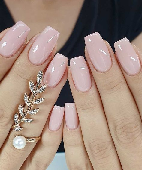 Unghie rosa confetto matrimonio Merlin Nails, Beautiful Cover, The Cool, Caramel, Manicure, Nail Art, Nails, Pink, On Instagram