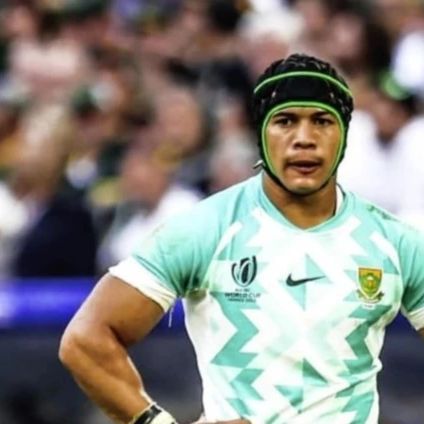 Cheslin Kolbe on Instagram: "Purpose 🌏🇿🇦" Cheslin Kolbe Rugby Wallpaper, Springbok Rugby Players, Cheslin Kolbe, Rugby Wallpaper, Springboks Rugby, Springbok Rugby, Rugby Boys, Broken Screen Wallpaper, Rugby Men