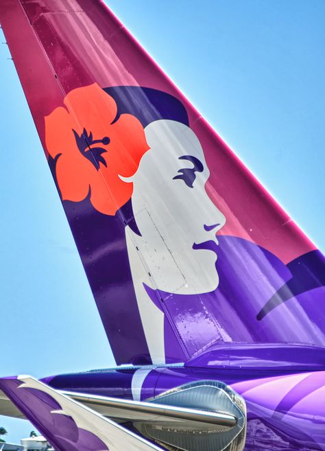 The distinctive tail logo of Hawaiian Airlines (HAL), Pualani -- "flower of the sky" Hawaiian Airlines, Aloha Hawaii, Commercial Aircraft, Nose Art, Aviation Art, Hawaiian Style, Hawaiian Islands, Big Island, Paint Job