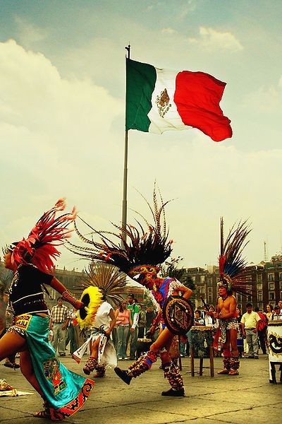 Indigenous dancers in Mexico City Aztec Totem, Mexico Dance, Latina Culture, Mexico Wallpaper, Beautiful Mexico, Mexican Culture Art, Mexican Traditions, Hispanic Culture, Mexican Heritage