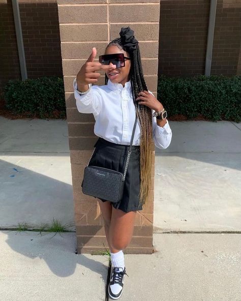 Uniform Outfits Black, Boujee Fits, School Uniform Outfits, Uniform Outfits, Uniform Ideas, Girly Girl Outfits, Outfits To Recreate, Fits Ideas, School Fit