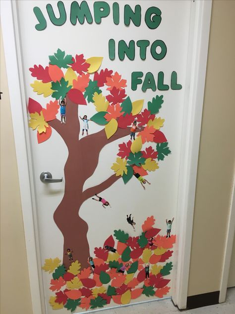 Fall Leaf Door Decorations Classroom, Fall Wall For Classroom, Fall Tree Door Decorations Classroom, Fall Door Decorations Classroom Preschool, Fall Classroom Door Decorations, Fall Classroom Door Ideas, Fall Door Decorations Classroom, Fall Classroom Decorations Ideas, Door Decorations For School