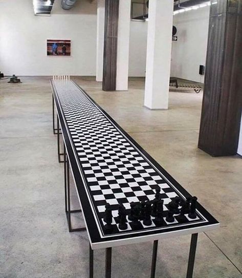 SodanotCoke Chess Table, 웃긴 사진, Chess Game, Skagen, Cool Inventions, Chess Pieces, Chess Set, Fun Science, Table Games