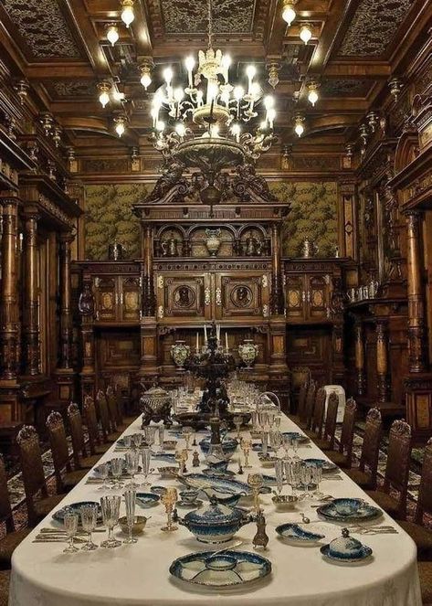 Gothic Castle Dining Hall, Victorian Castle Interior, Steampunk Palace, Fantasy Palace Interior, Fantasy Dining Room, Dnd Planning, Poetry Aesthetics, Dark Cathedral, Victorian Mansion Interior