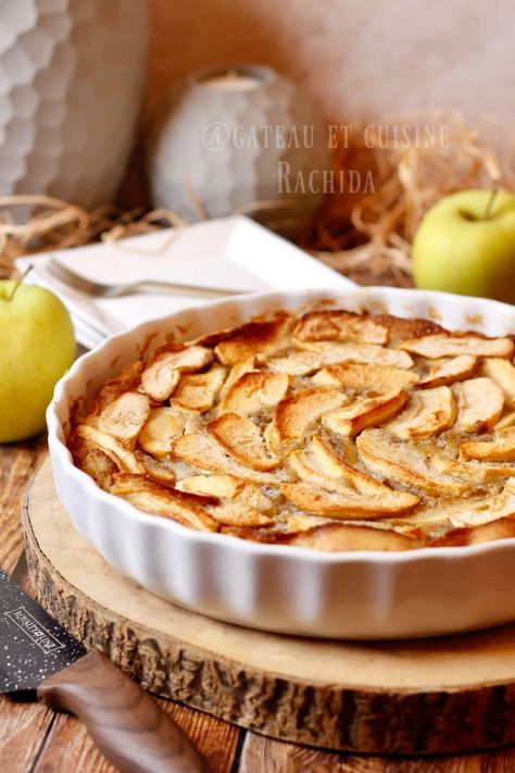 Easy Apple Clafoutis Recipe | Gâteau et cuisine Rachida Clafoutis Recipe Apple, Apple Clafoutis Recipe, Apple Clafoutis, Chocolate Crumble Recipe, Sweet Shortcrust Pastry Recipe, Homemade Jaffa Cakes, Moist Lemon Cake Recipe, Clafoutis Recipe, Coulis Recipe