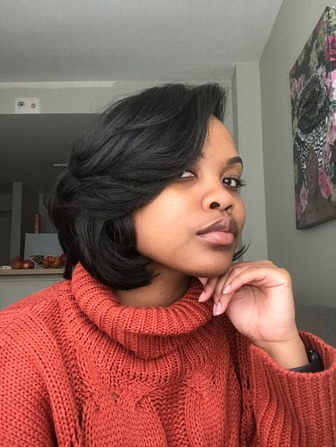 Short Hair Blowout Black Women, Short Hair Blowout, Natural Hair Bob, Short Pixie Bob, Short Layered Bob Hairstyles, Silk Press Natural Hair, Twa Hairstyles, Short Hair Black, Bob Hairstyles With Bangs