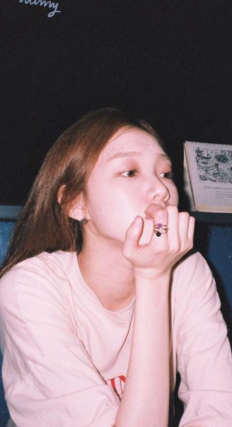 Lee Sung Kyung, Sung Kyung, Lee Sung, Instagram