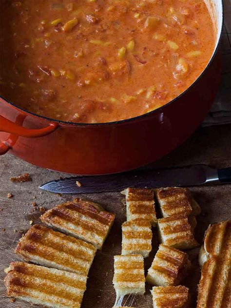 Tomato Soup Grilled Cheese, Soup And Grilled Cheese, Easy Tomato Soup Recipe, Barefoot Contessa Recipes, Grilled Cheese Croutons, Cheese Croutons, Tomato Soup Easy, Ina Garten Recipes, Eggplant Dishes