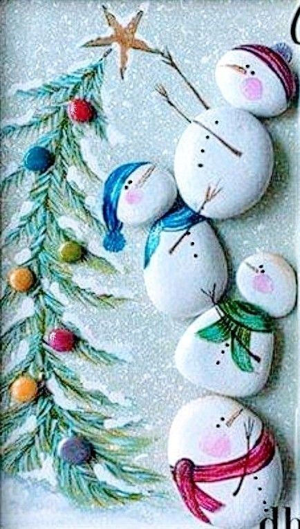 Christmas Pebble Art, Diy Rock Art, Art Stone, Handmade Christmas Crafts, Painted Rocks Craft, Christmas Rock, Garden Art Crafts, Holiday Crafts Christmas, Stone Crafts