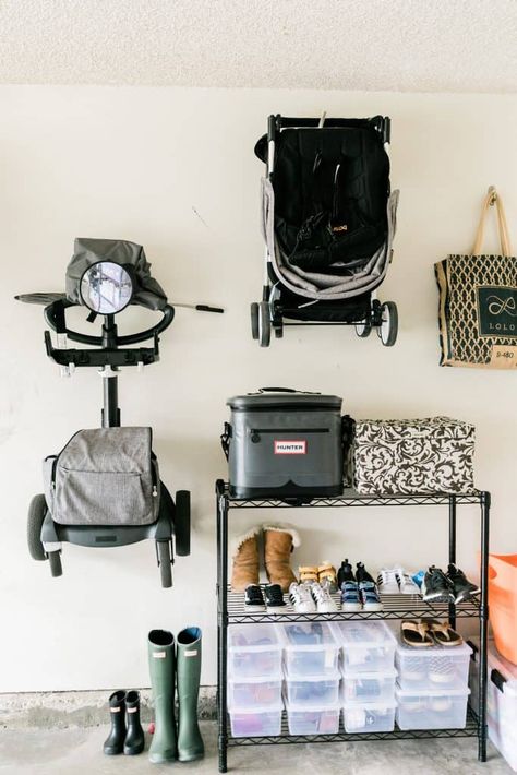 Garage Stroller Storage, Stroller Storage Ideas, Best Stroller, Bassinet Stroller, Stroller Storage, Best Baby Strollers, Space Apartments, Stroller Organizer, Outdoor Baby