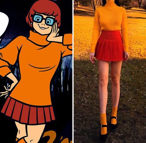 Velma Dinkley From Scooby-Doo Velma Makeup Scooby Doo, Vilma Scooby Doo Costume, Cute Velma Costume, Scooby Doo Couple Costumes, Velma Costume Diy, Hot Velma Halloween Costume, Diy Velma Costume, Velma Costume Halloween, Halloween Costumes Velma