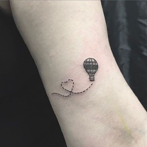 Small Hot Air Balloon Tattoo, Hot Air Balloon Tattoo, Air Balloon Tattoo, Butterfly Tattoos On Arm, Balloon Tattoo, Hot Air Balloon Design, Bug Tattoo, Mommy Tattoos, Ribbon Tattoos