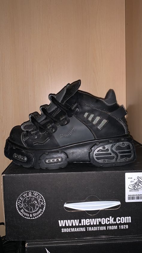 Y2k Shoes Men, Destroy Shoes, Techwear Shoes, Black Platform Sneakers, Y2k Boots, Apparel Design Inspiration, Rare Shoes, Y2k Shoes, Funky Shoes