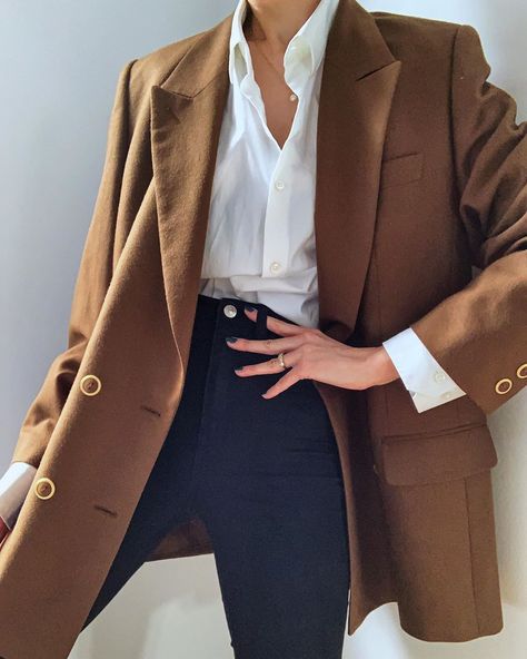 VEZA VINTAGE on Instagram: “fluid but heavy, caramel brown statement blazer. 100% wool. fits XS-XL depending on styling. very soon on Etsy.” White Blouse And Black Pants, Blouse And Black Pants, Clothes Jewellery, Statement Blazer, Slow Fashion Movement, Caramel Brown, Curated Vintage, White Blouse, Vintage Clothing